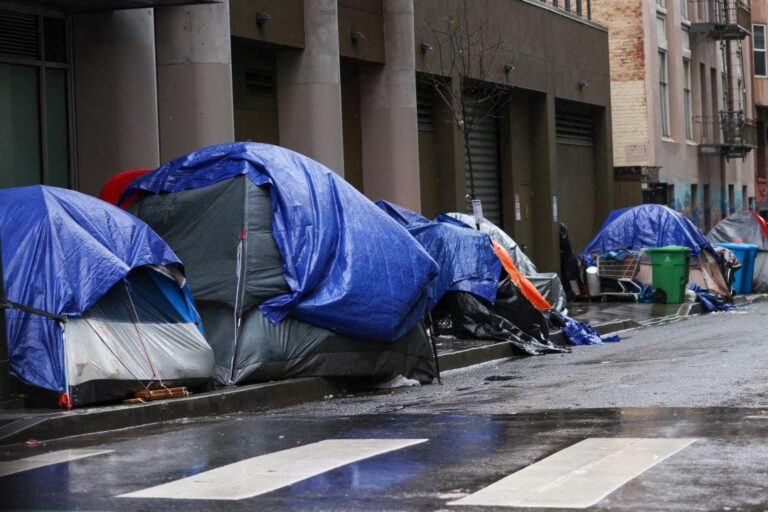 San Francisco patches over homelessness, drug-abuse for APEC – Reuters