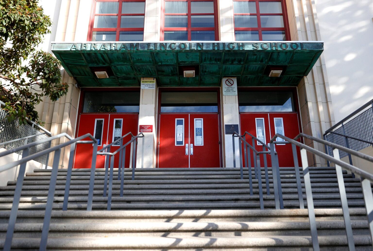 San Francisco Pauses School Renamings to Focus on Returning Students to Classrooms (Published 2021) – The New York Times