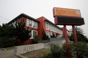 San Francisco Schools Will Keep Jefferson, Lincoln and Washington Names (Published 2021) – The New York Times