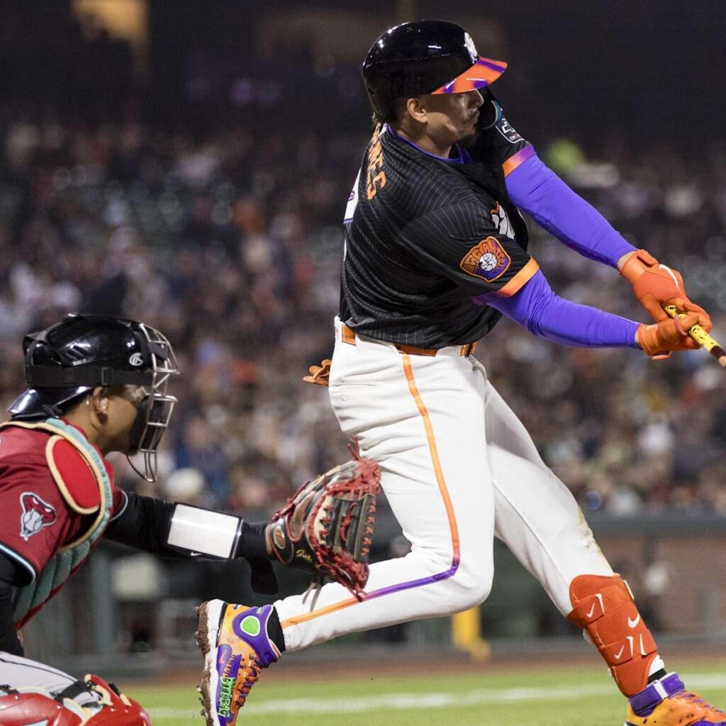 San Francisco Giants Slugger’s Power Outage Could Be Because of One Statistic Drop – Sports Illustrated