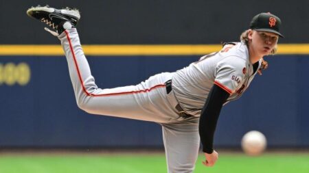 Giants Pitching Staff Remains at Top of Power Rankings After Devers Trade – Sports Illustrated