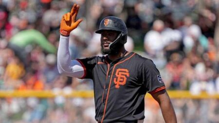 Giants Slugger Will Be ‘Down a While’ With Latest Injury That Has Him on IL – Sports Illustrated