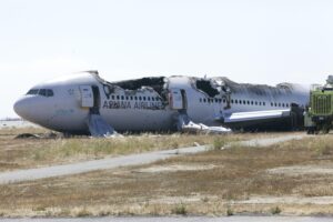 Fatal crash by San Francisco International Airport closes northbound US Highway 101 – CBS News