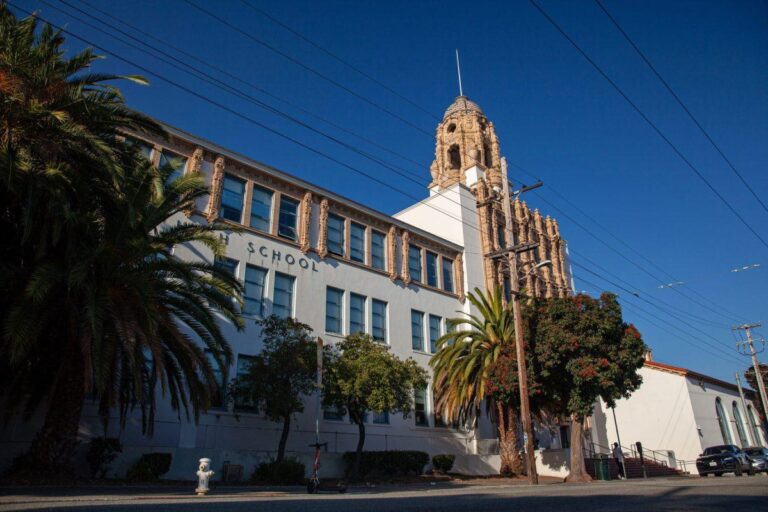 San Francisco schools cancel staff layoffs, a major victory for US educators and unions – The Times of India