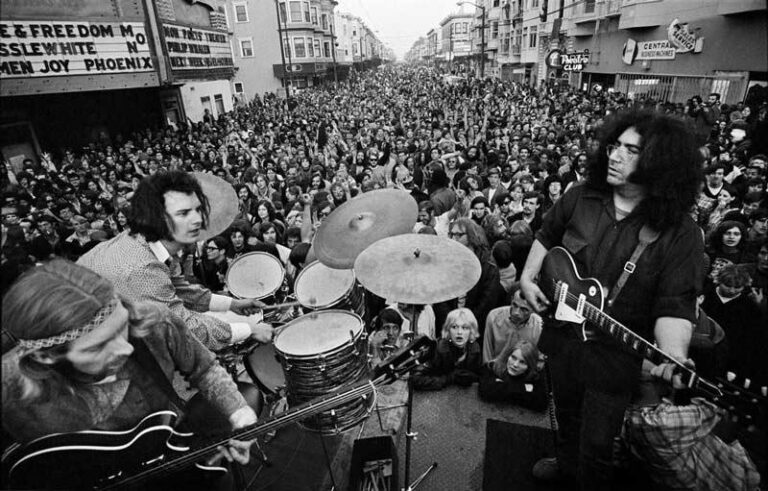 Wear flowers in your hair … and take the bus: San Francisco fetes Grateful Dead concerts with tie-dye – The Guardian