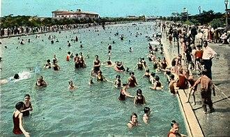 S.F. built the nation’s biggest pool in the coldest part of town. It ended badly – San Francisco Chronicle