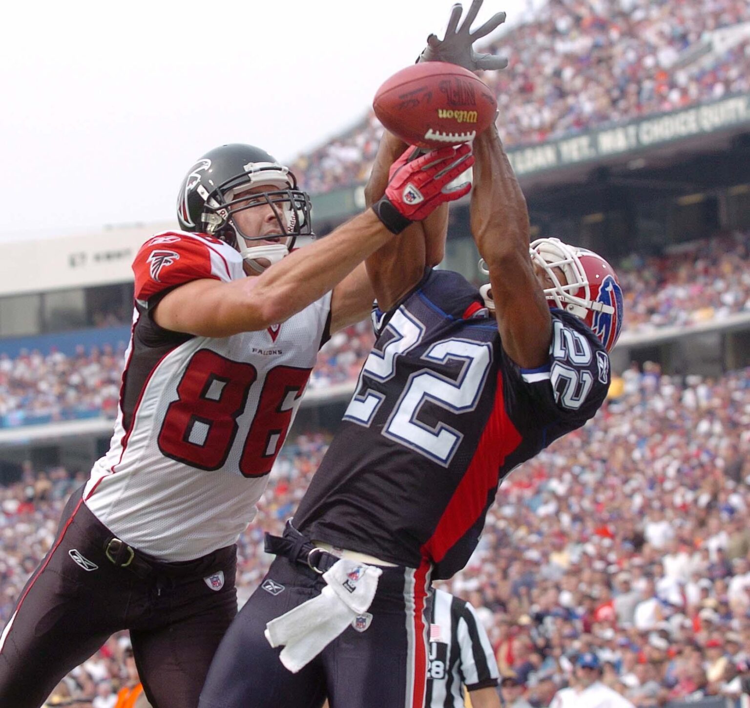 Falcons Strengthen Lineup with Exciting Addition of Tight End Charlie Woerner OFFICIAL: Falcons Sign 49ers TE Charlie Woerner – Sports Illustrated