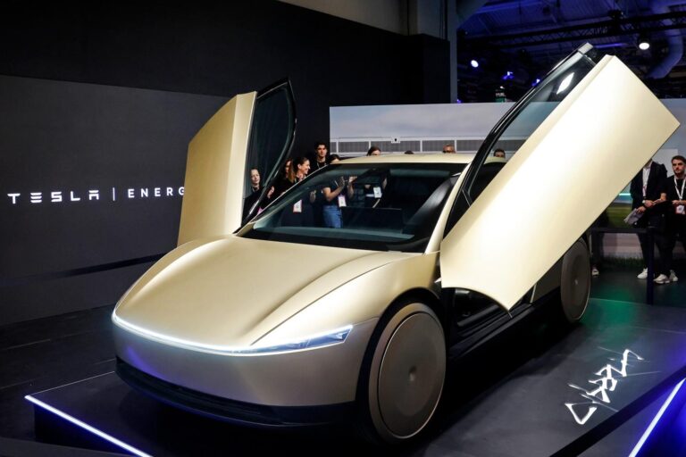 Tesla robotaxi reality check: Human drivers, no permits and regulatory confusion – USA Today