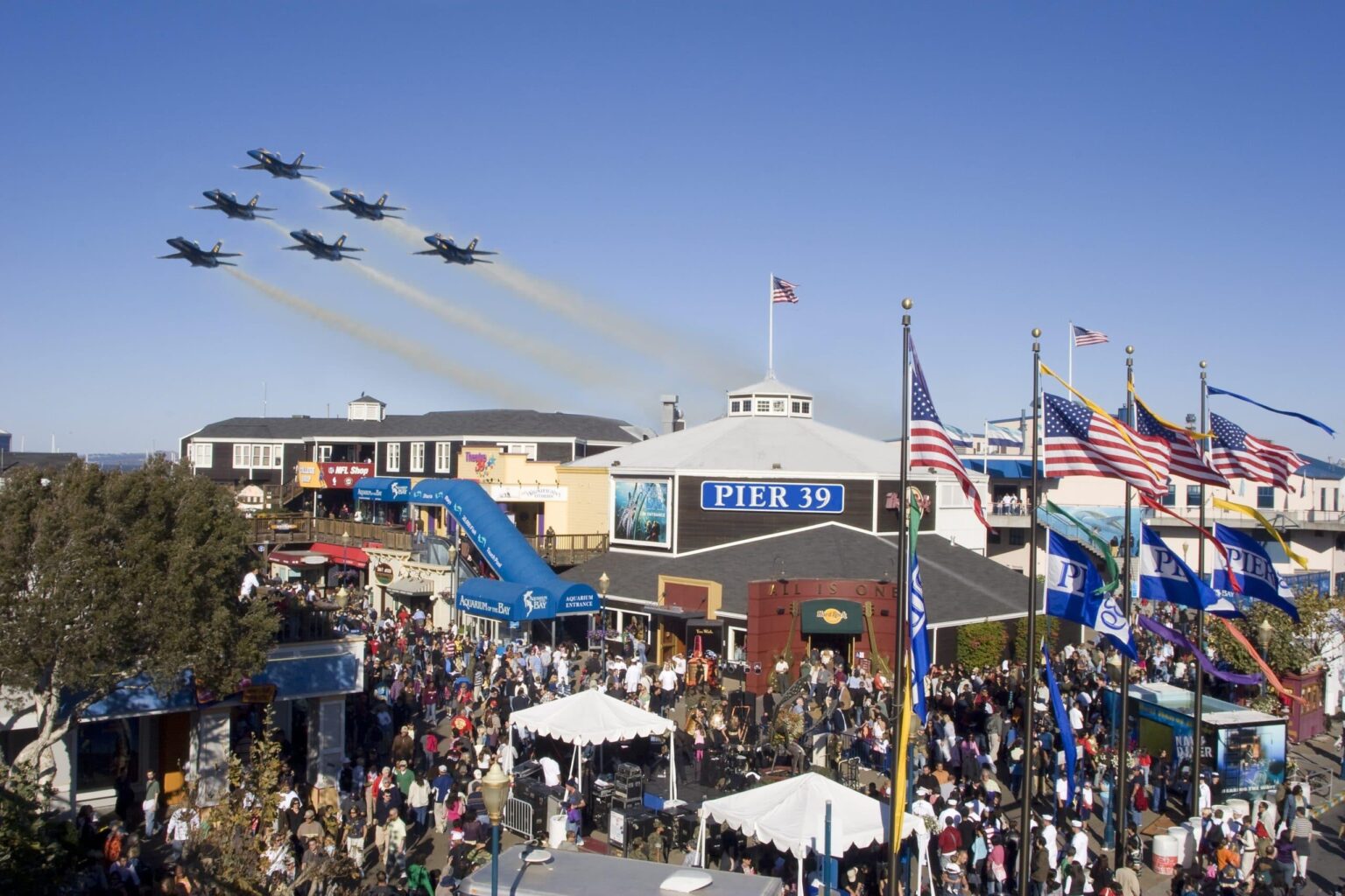 San Francisco Fleet Week Air Show takes off with international flair – CBS News