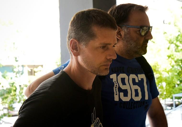 Alleged Russian Crypto Crime Boss Alexander Vinnik Extradited to San Francisco Alleged Russian crypto crime boss Alexander Vinnik extradited to San Francisco – CBS News