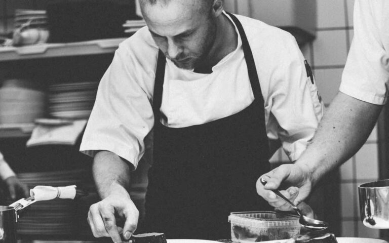 Renowned California Chef Shockingly Caught Robbing Three San Francisco Banks in One Day Renowned California chef arrested for robbing three San Francisco banks in one day – New York Post