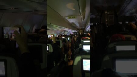 Passengers sing national anthem, chant ‘USA’ on flight from San Francisco to Washington, DC – ABC7 Los Angeles