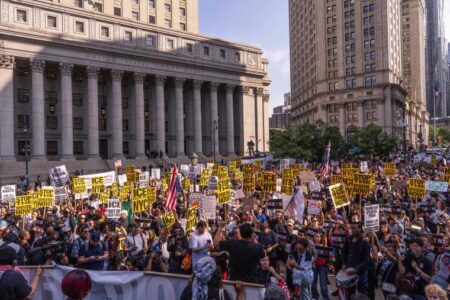 PHOTOS: Protests against immigration raids spread across the U.S. – PBS