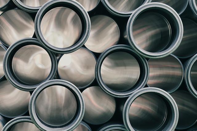 Student Handcuffed After AI Mistakes Bag of Chips for a Gun US student handcuffed after AI system apparently mistook bag of chips for gun – The Guardian